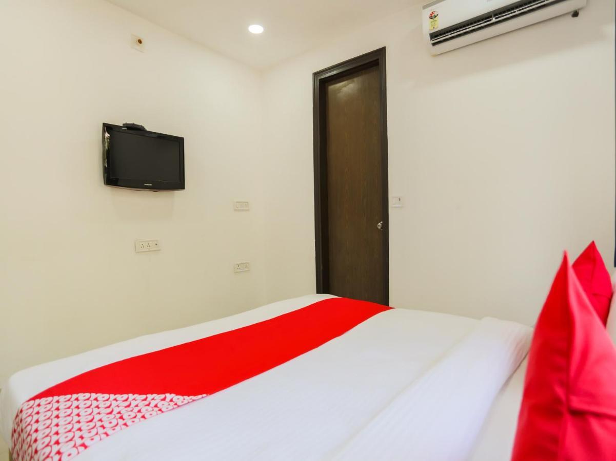 Oyo 74279 Prime Inn Rohini Delhi  Exterior foto