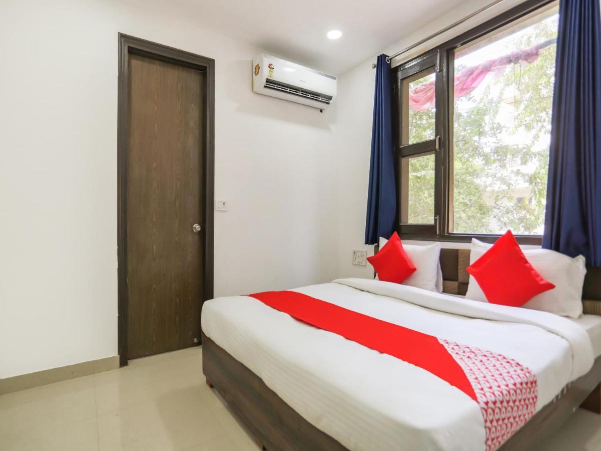 Oyo 74279 Prime Inn Rohini Delhi  Exterior foto